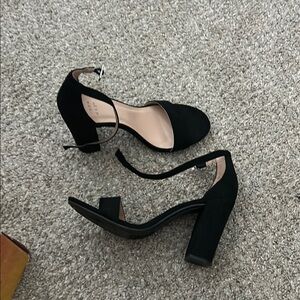 Elegant Black Block Heel Sandals